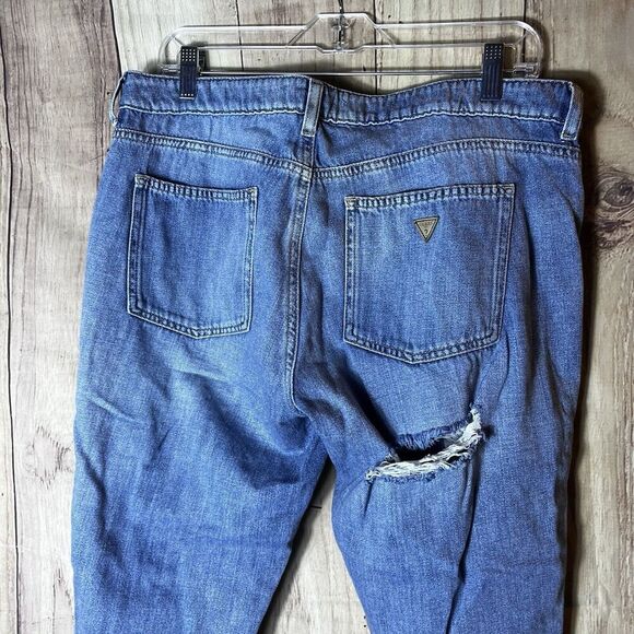 Guess- Tomboy Distressed style Women’s Jeans size: 31 - Picture 7 of 10